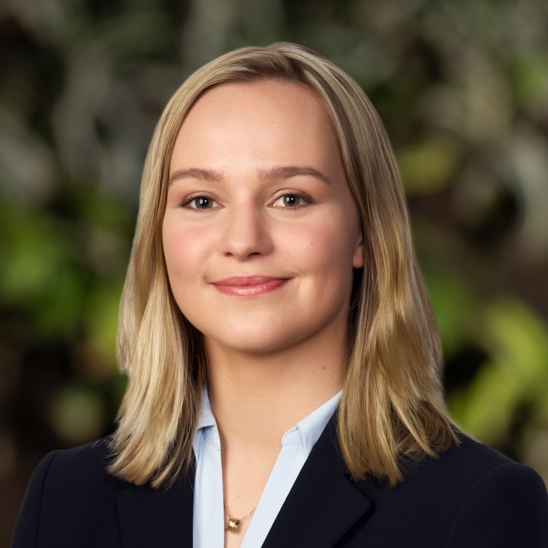 Isabel Taylor headshot